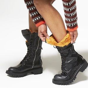AS.98 Trevy Fur Sherpa lined combat boots black orange 39 8.5 9 worn few x’s